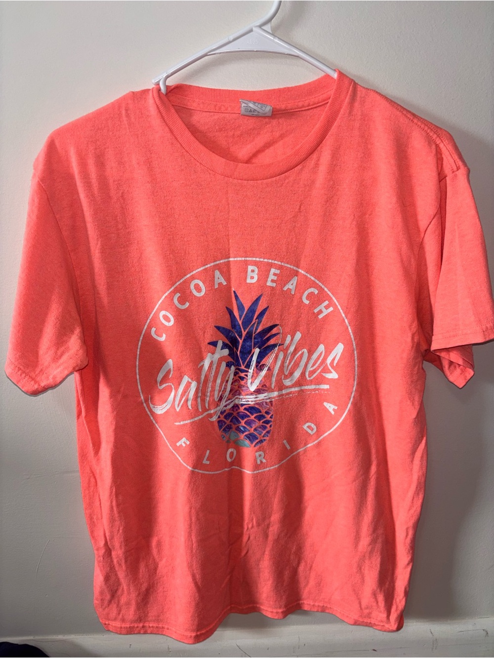 Delta Coral Pink 'Cocoa Beach Salty Vibes' Graphic Tee